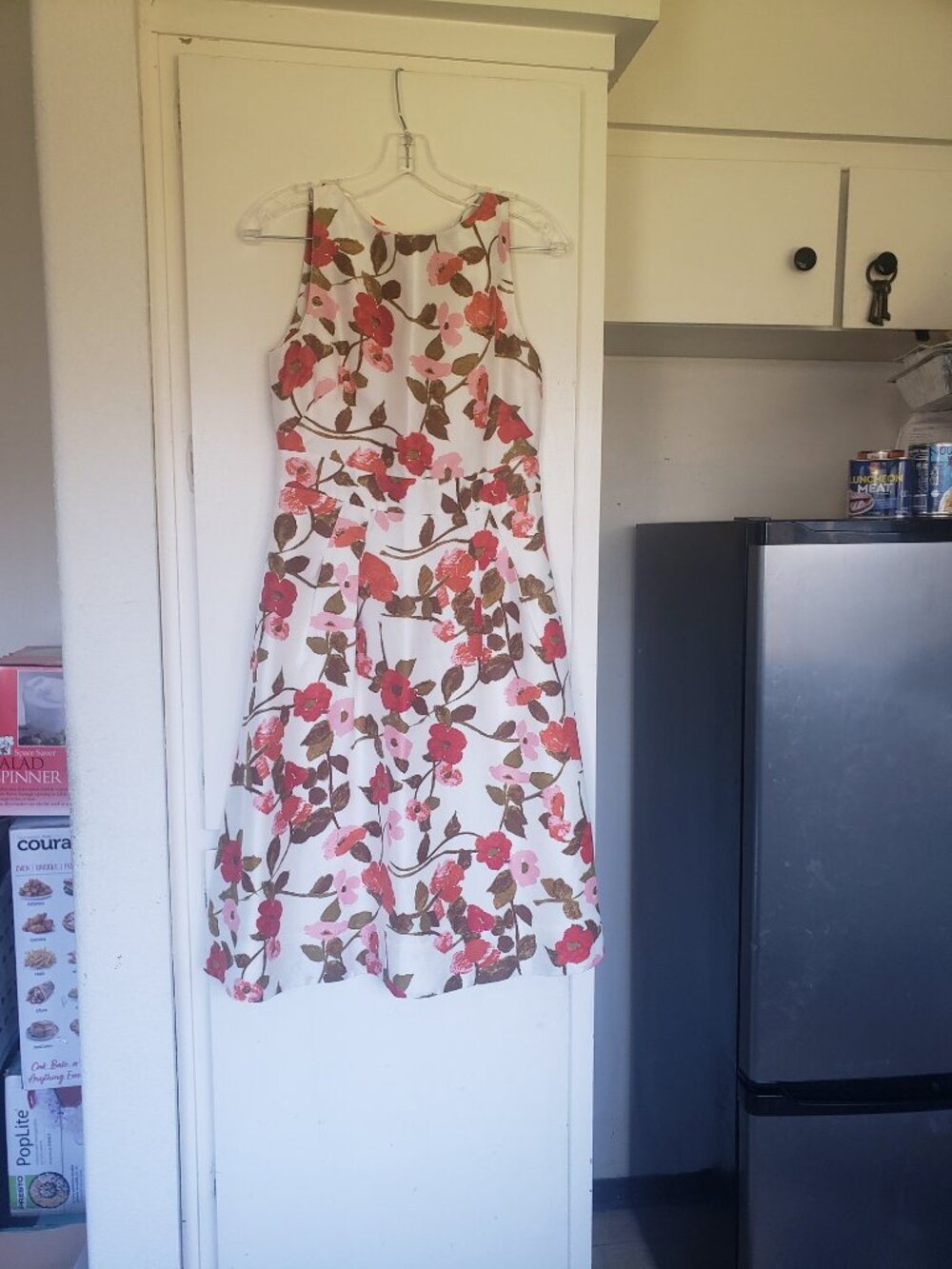 Banana Republic Cream and Large Flowered Dress No Size please see measurements.